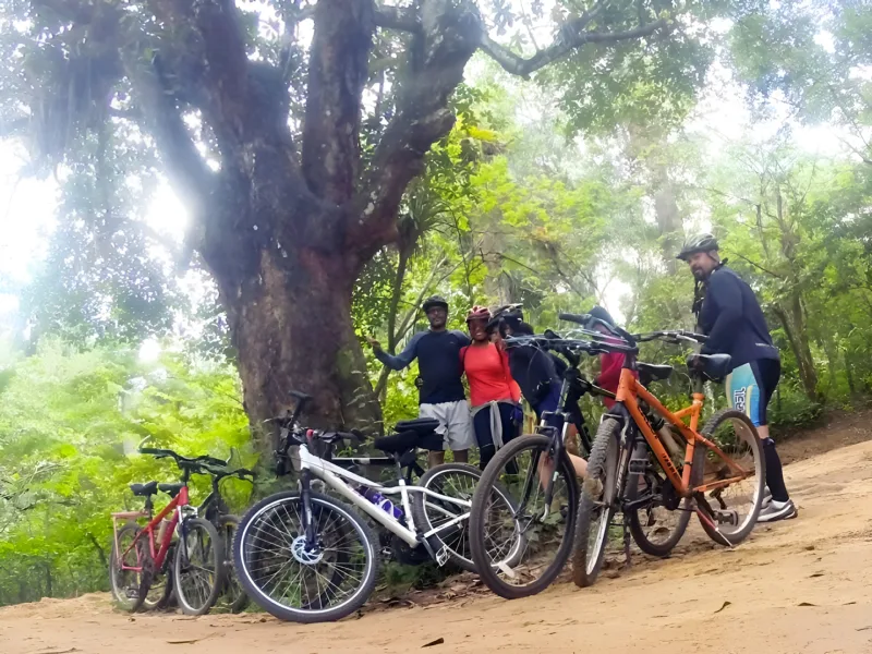 Cicloturismo: grupo pedalando em Pernambuco com a Tribo da Trilha (foto 1)